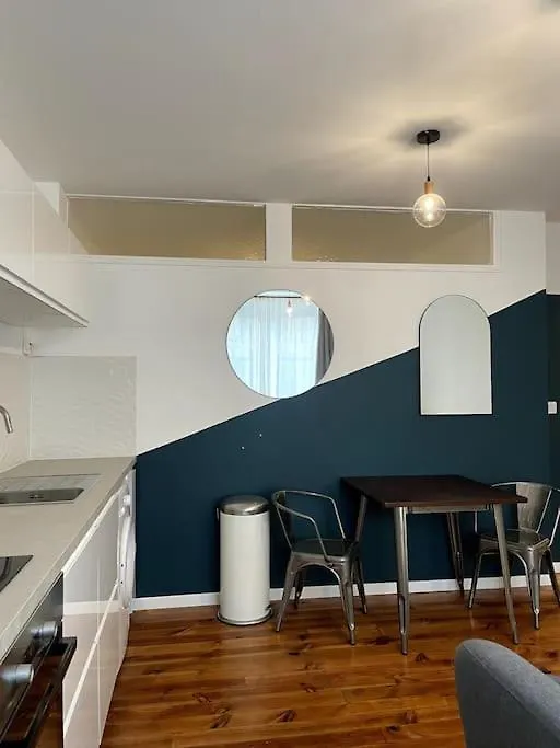 Appartement En Centre-Ville Brest 0*,